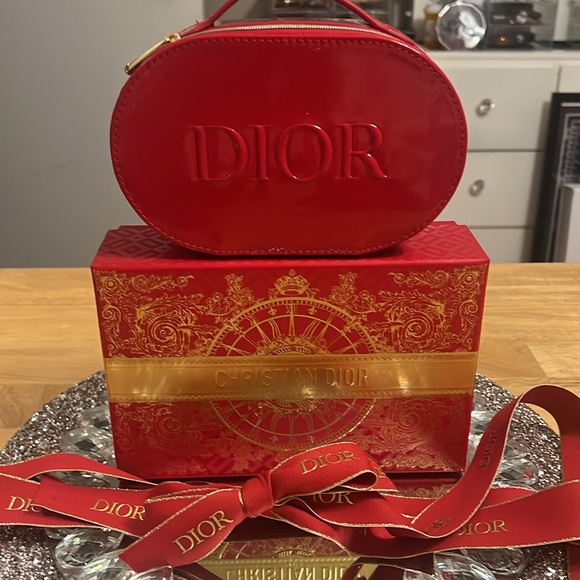 Christian Dior Red Vanity Case With Lunar New Year Box and Ribbon - Picture 4 of 12